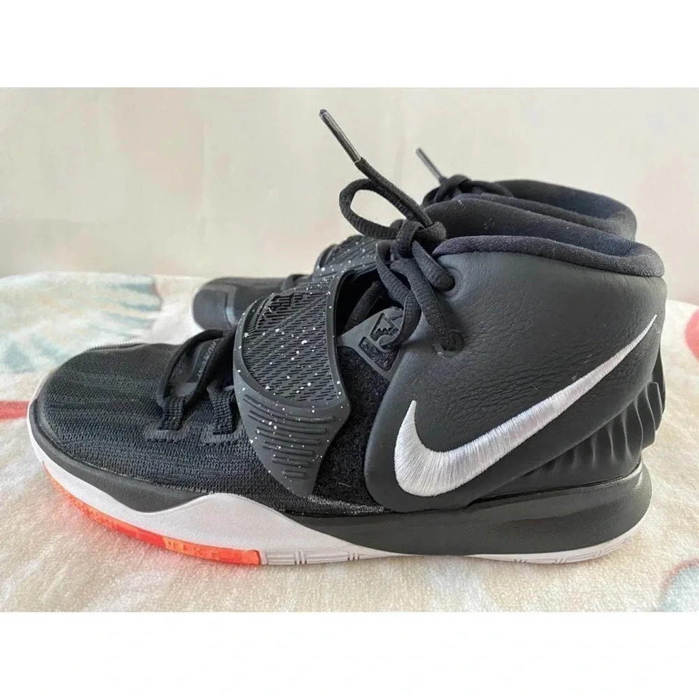 Nike Kyrie 6 Youth Size Athletic US 5.5 Jet Black Lace-Up Sneakers  BQ5599-001